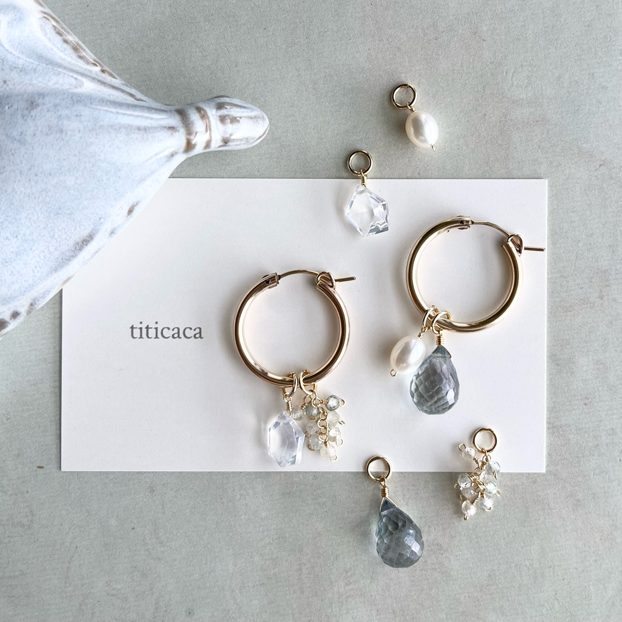 ティールグリーンクォーツとムーンクォーツ、淡水パールの着せ替え【チャームセット】