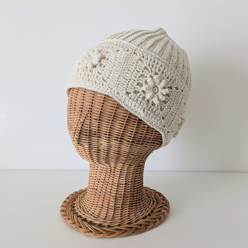 【美品】CA4LA ベージュ花モチーフニット帽 CABLE TURN 6(ONESIZE LIGHT BEIGE): ニットキャップ帽子通販｜CA4LA公式