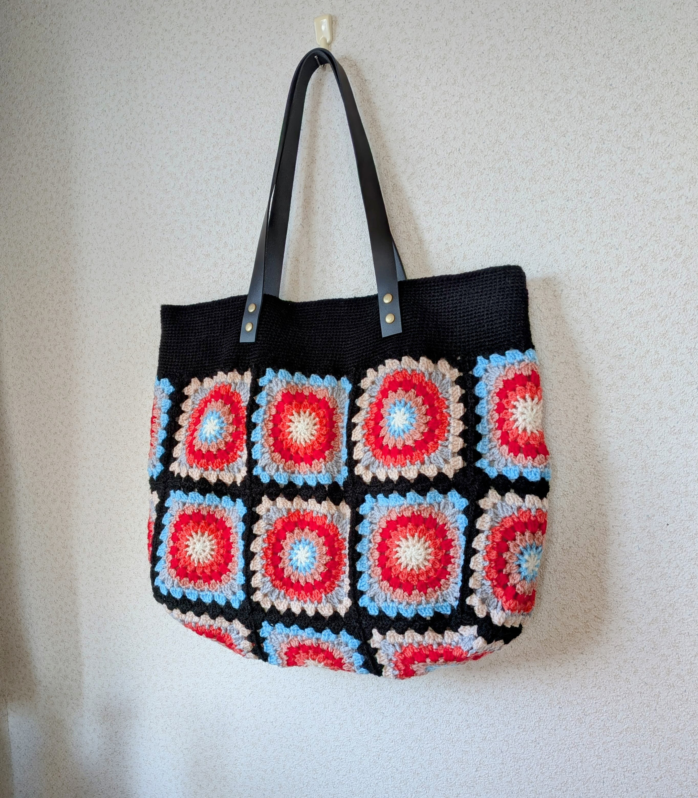 かぎ針編み✤モチーフ繋ぎのトートバッグ✤ブルー•ピンクmix