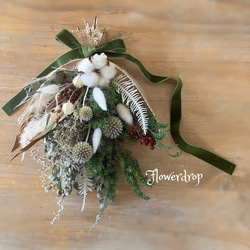 アナベルとコットンフラワーとスモークツリーのスワッグ インテリア