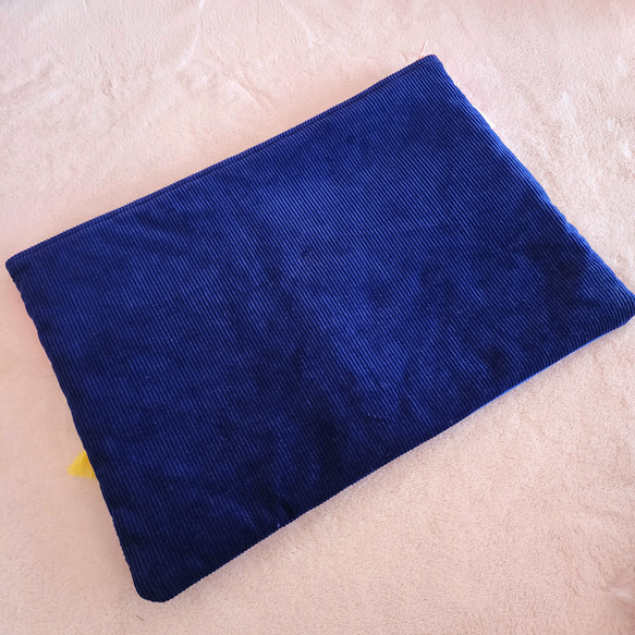 熱情洋溢的彩色電腦機殼 第3張的照片