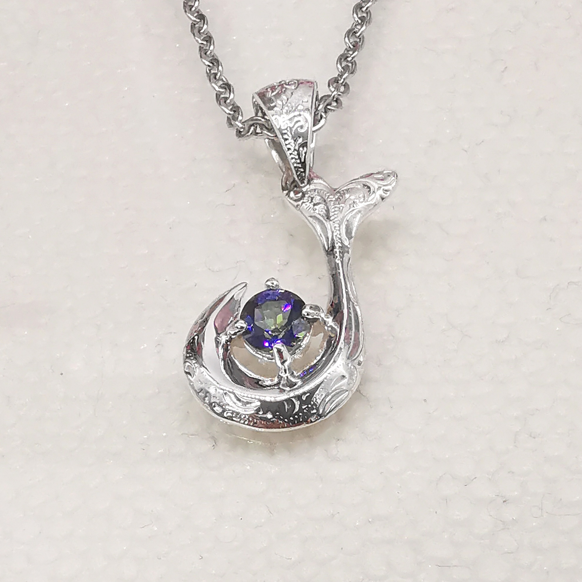 ハワイアンジュエリー ミスティッククォーツ フィッシュフック ネックレス