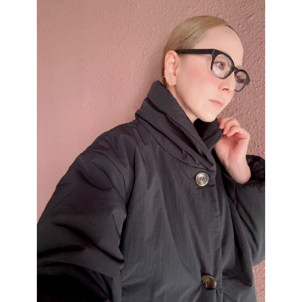 2色有❤️長さ選べる❤️超軽量＆超あったか❤️もこもこ優秀アウター❤️中綿入り❤️襟は2way❤️BLACK＆IVORY