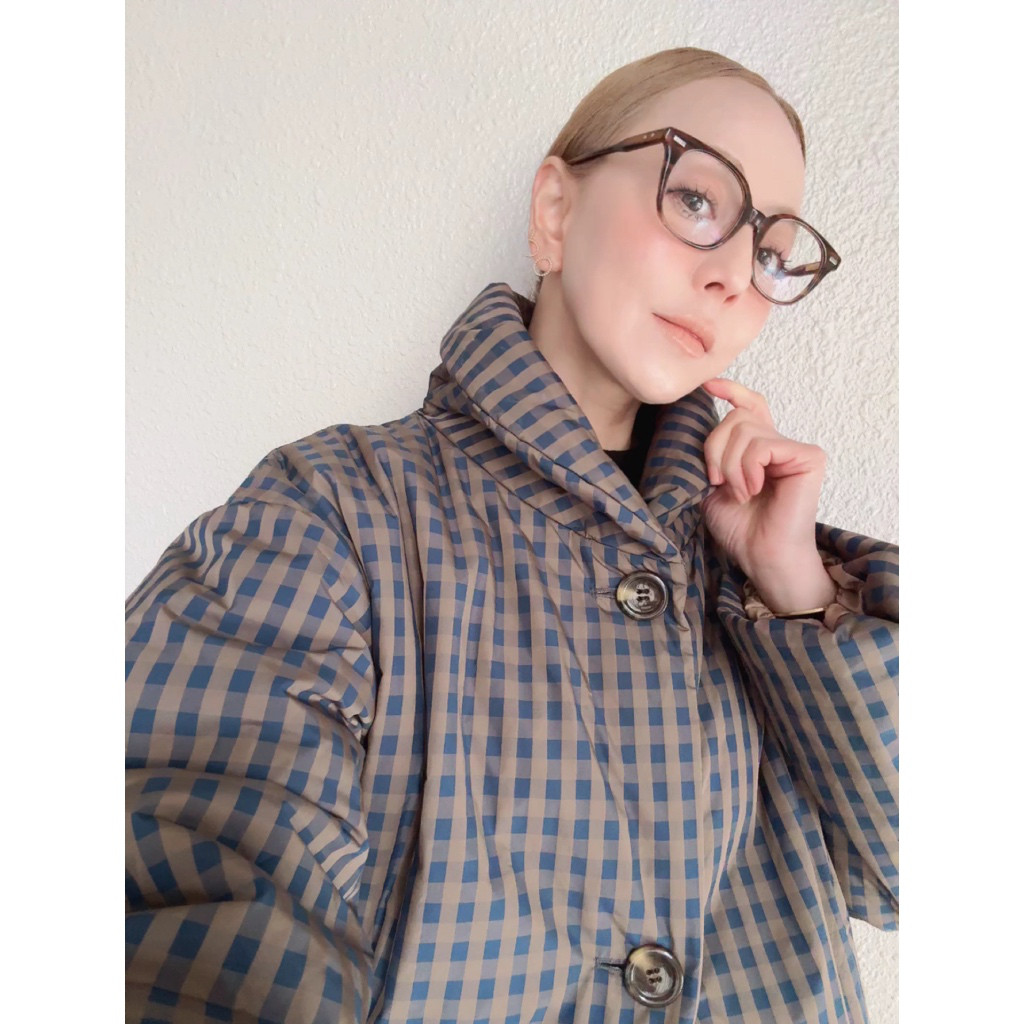 2色有❤️長さ選べる❤️超軽量＆超あったか❤️もこもこ優秀アウター❤️中綿入り❤️襟は2way❤️BLACK＆IVORY