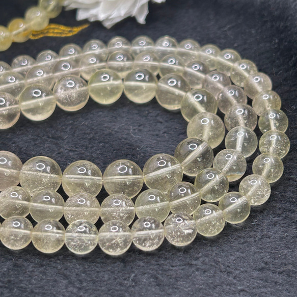 1個売　8mm/9mm/11ｍｍ　良質　リビアングラス　透明感／高発色　しゅわしゅわ　ゴールデンテクタイト【大きさ選択】 2枚目の画像