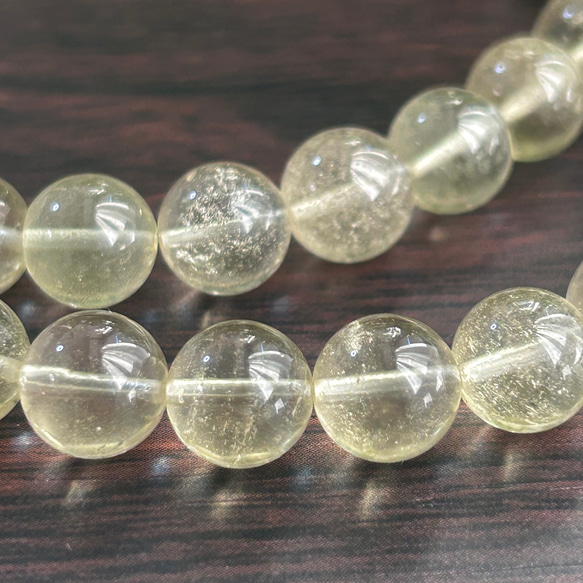 1個売　8mm/9mm/11ｍｍ　良質　リビアングラス　透明感／高発色　しゅわしゅわ　ゴールデンテクタイト【大きさ選択】 8枚目の画像