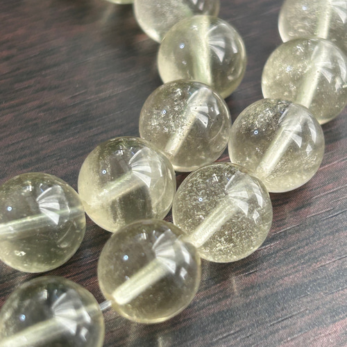 透明感あり　リビアングラス 11mm 1個売 8mm/9mm/11mm 良質 リビアングラス 透明感／高発色 しゅわしゅ