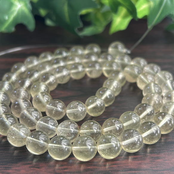 1個売　8mm/9mm/11ｍｍ　良質　リビアングラス　透明感／高発色　しゅわしゅわ　ゴールデンテクタイト【大きさ選択】 6枚目の画像