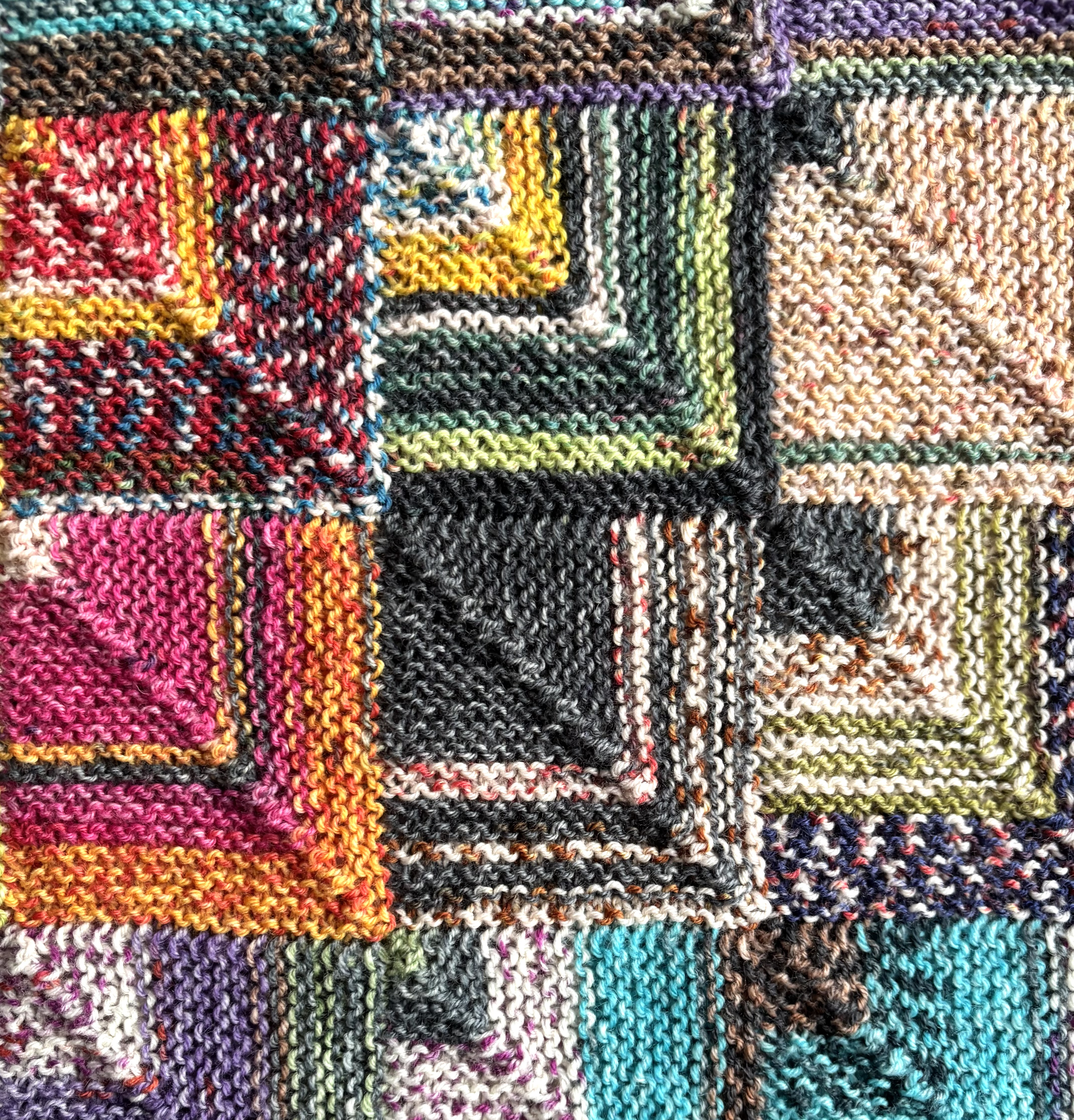 ドミノ編みのブランケット ひざ掛け　おくるみ 手編み　OPAL