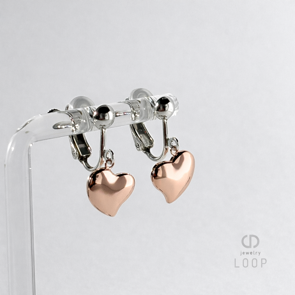「凛ハートイヤリング｜静かに揺れる優しい艶めき」シルバー925・ピンクゴールドコーティング／ロジウムコーティング