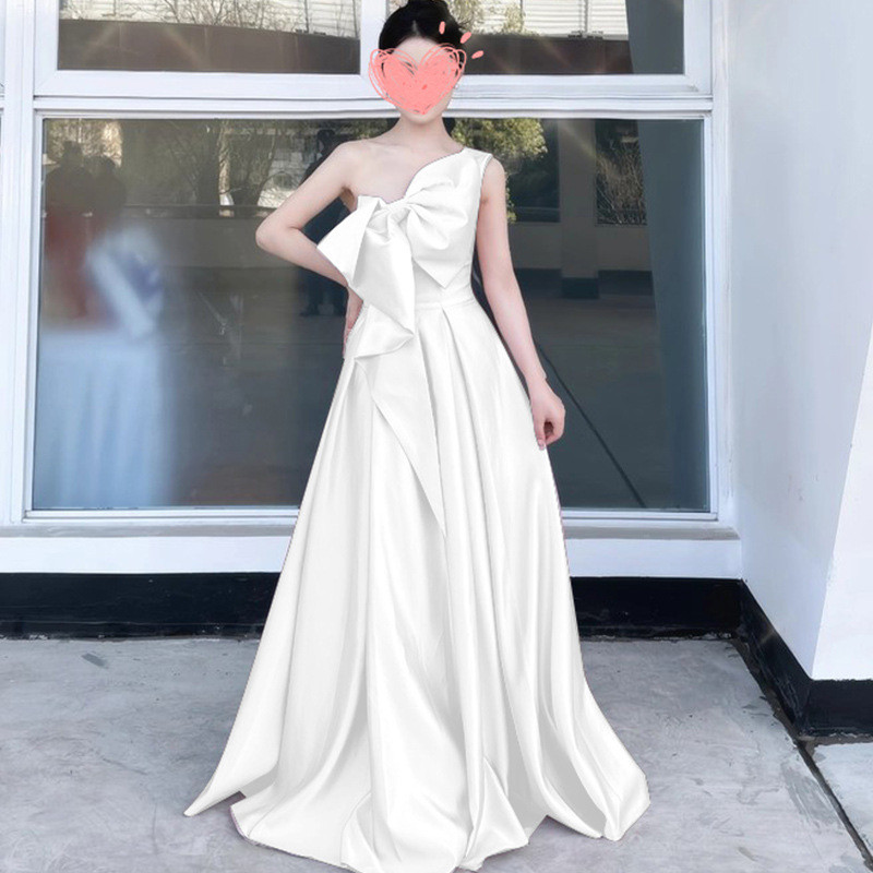 高級感 白 黒 サテン リボン ノースリーブ パーティードレス 韓国風 パーティー 演奏会 二次会 前撮り HL516