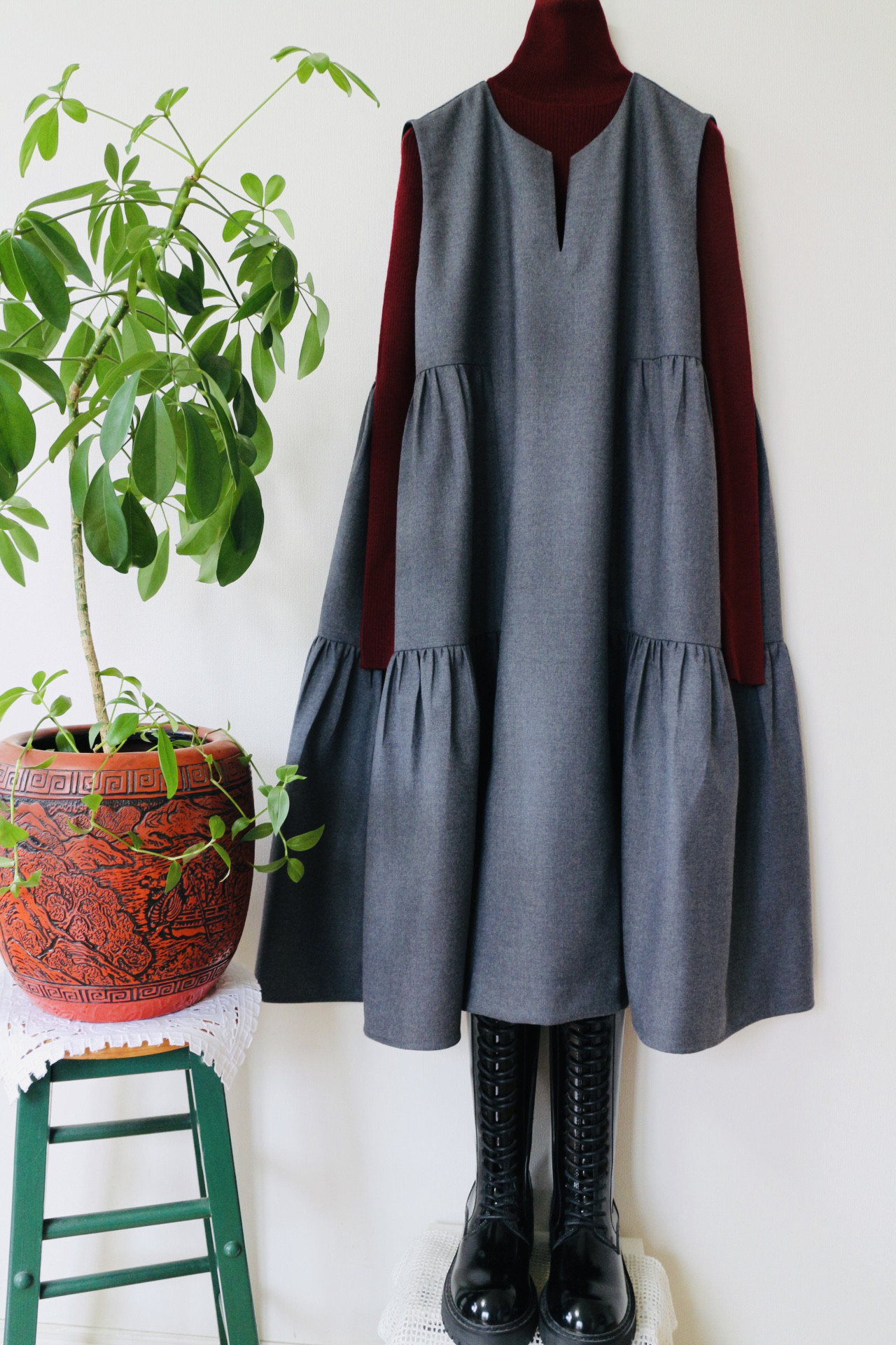 春★ウール100% ノースリーブギャザーワンピース★グレー