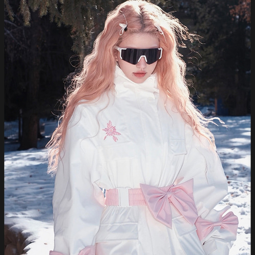 25-26 スノーボードウェア 上下セット ピンク 白 リボン レディース