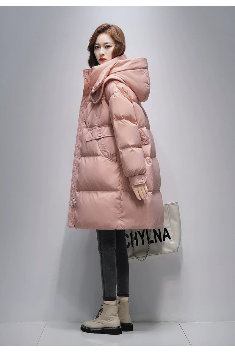 2025年ストレートホワイトカモフラ牛角ボタン ダウンジャケット女性中長期大毛襟厚手冬ファッションコート 高級感 旅行