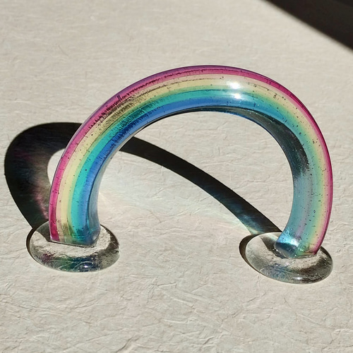 ガラスの虹 ガラスの虹の橋 ガラス製虹のオブジェ レインボー rainbow
