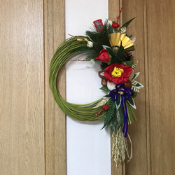 SALE♬（4800円⇒4000円）自由なスタイルで飾れるカズラのリース