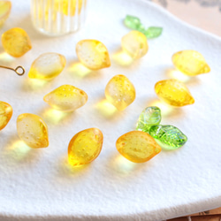 新色★爽やかレモンのガラスビーズ　チャーム　ハニーイエロー 19枚目の画像