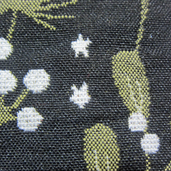 フランス生地　クリスマス（MS)ヒイラギに舞い降りた雪のポーチ　コスメ入れ　カード入れ　 4枚目の画像