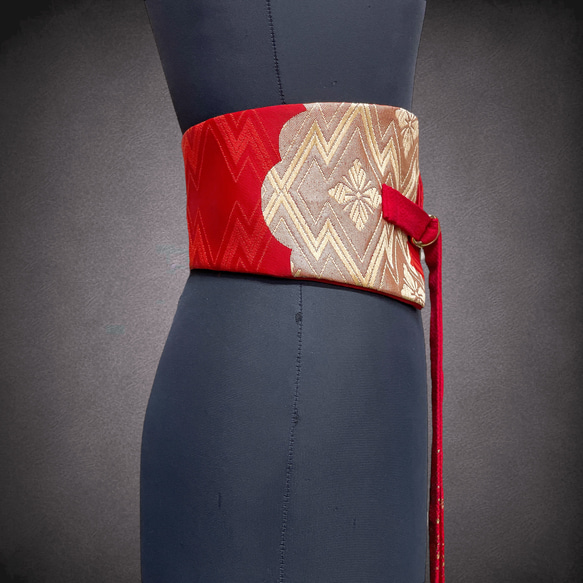 赤煌めき金刺繍 サッシュベルト リボン ウエスト 60〜90cm  着物リメイクリボン  J71106 2枚目の画像