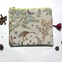 オランダ生地　空を飛べない鳥ミューかヤンバルクイナと小鳥田園風景のポーチ（L)　通帳入れ　コスメいれ　カード入れ　薬入れ 1枚目の画像