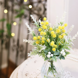 水替え不要！「ふわふわミモザのミニブーケ花瓶アレンジ」マジカルウォーター仕様「Creema限定」 2枚目の画像