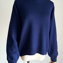 クルーネックセーター　ネイビーブルー　メリノウール100％ 3枚目の画像