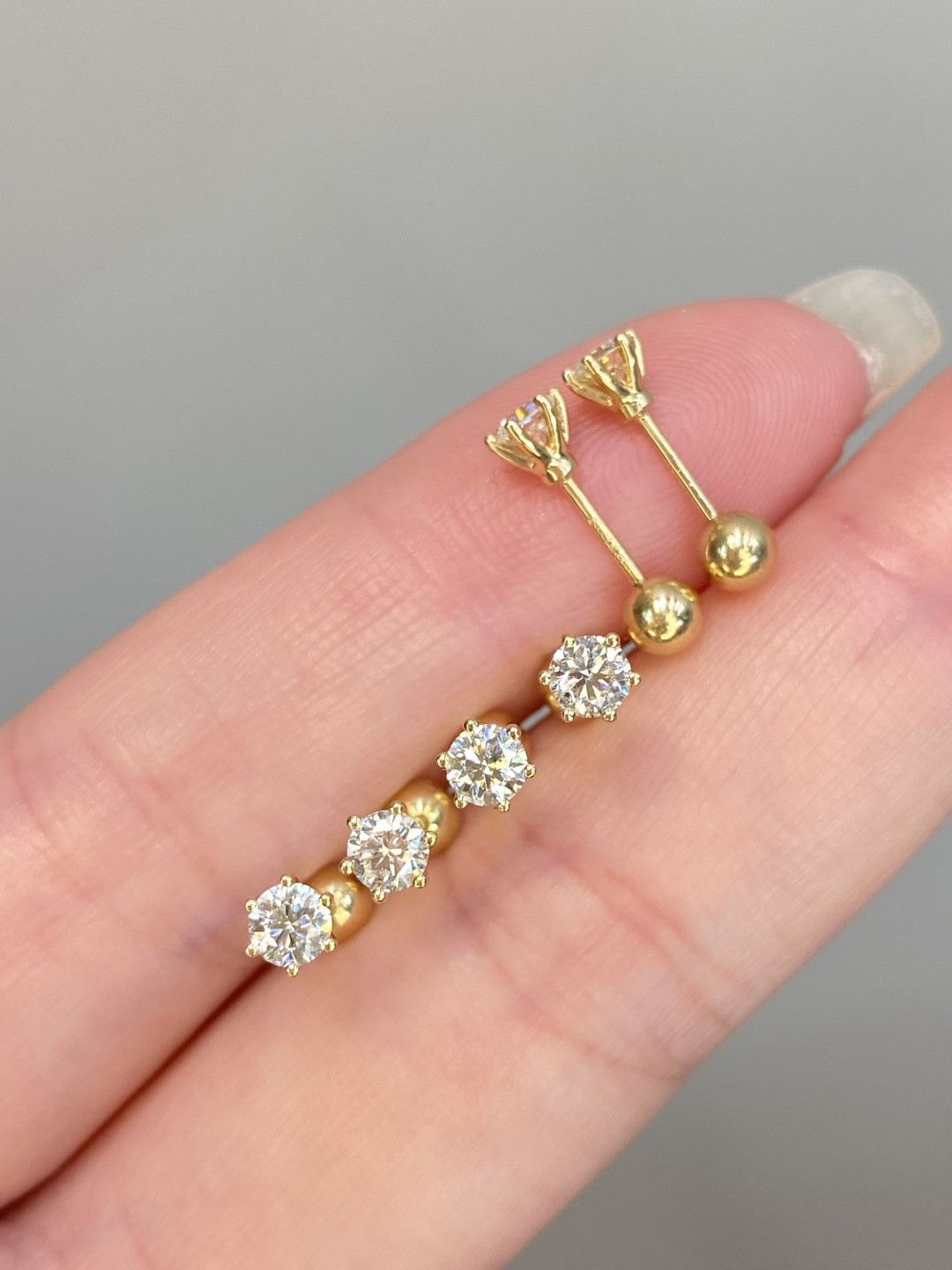 天然ダイヤモンドピアス0.4ct　k18  2912