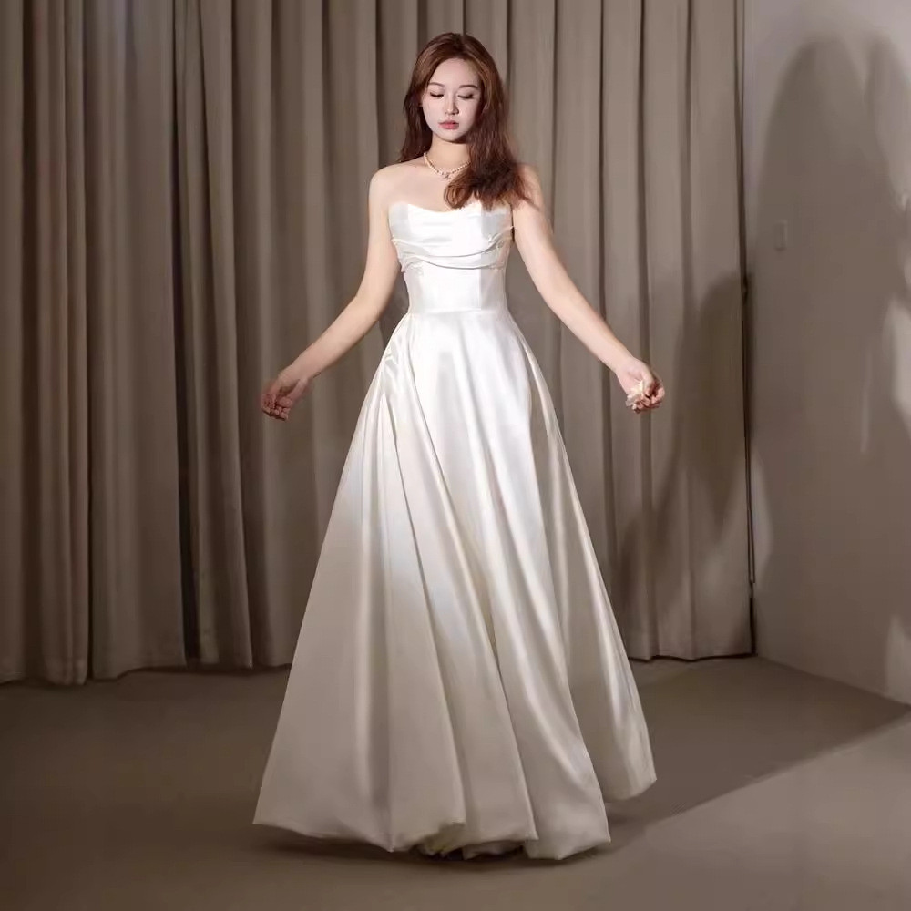 高級感 白黒 サテン ウェディングドレス シンプル 韓国風 花嫁 誕生日 成人式 演奏会 二次会 前撮り HL561