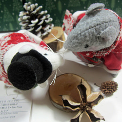 3点セット+αネズミたちのクリスマス　東方の博士たち　イエスを拝む　ポインセチアを持ったネズミ　置き物　ぬいぐるみ 7枚目の画像