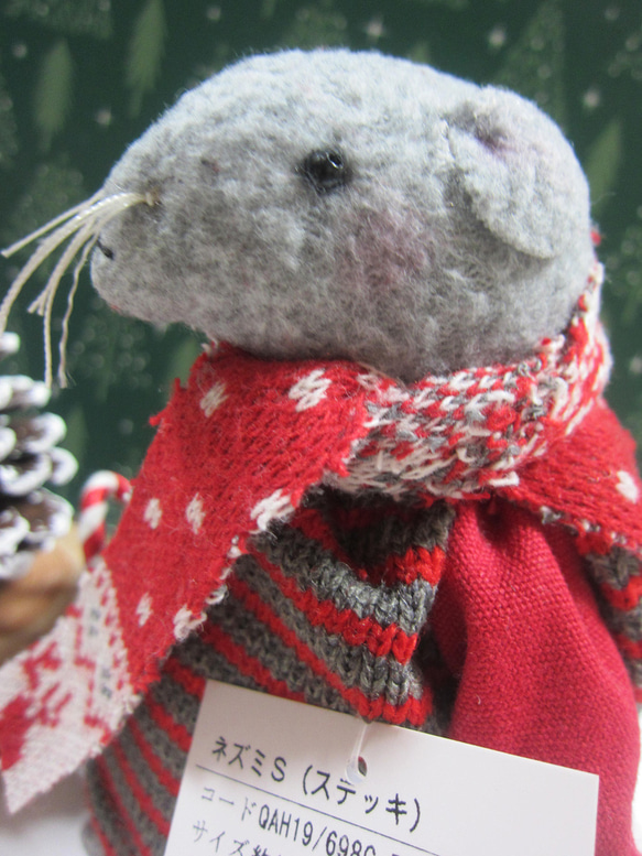 3点セット+αネズミたちのクリスマス　東方の博士たち　イエスを拝む　ポインセチアを持ったネズミ　置き物　ぬいぐるみ 6枚目の画像