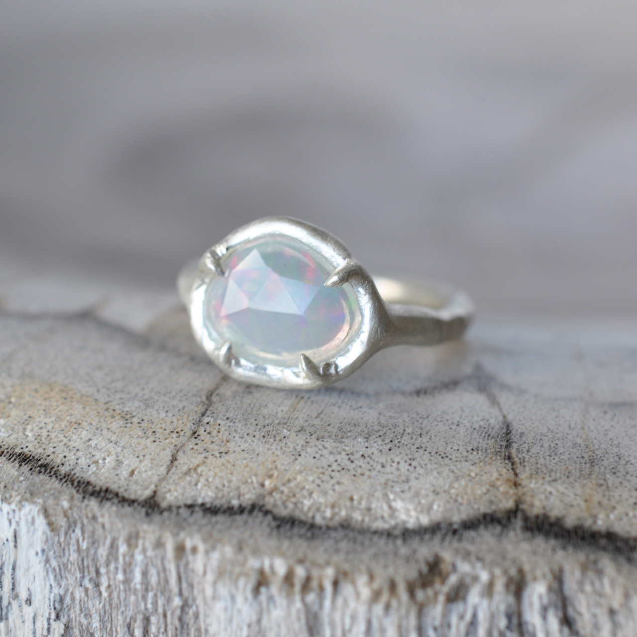 Opal Pinky Ring  オパール ピンキーリング – 柔
