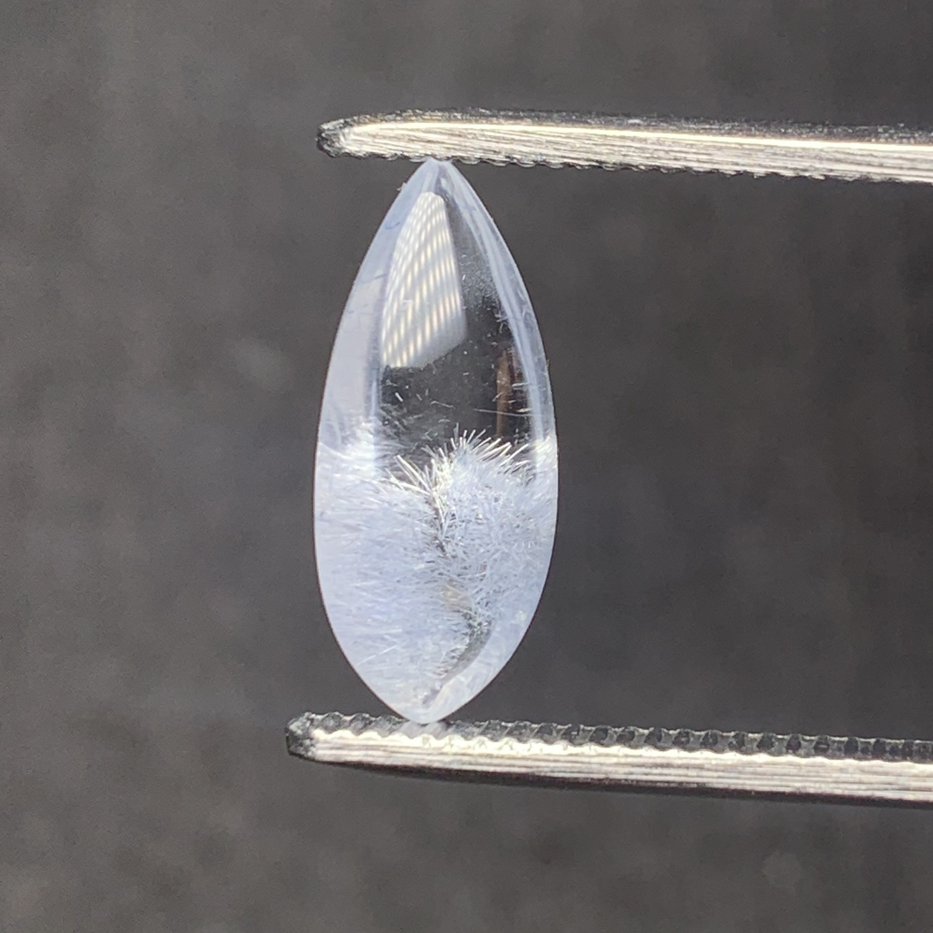 1.2グラム デュモルチエライトインクォーツ ルース／天然水晶の中の青い世界／一点もの 希少天然石