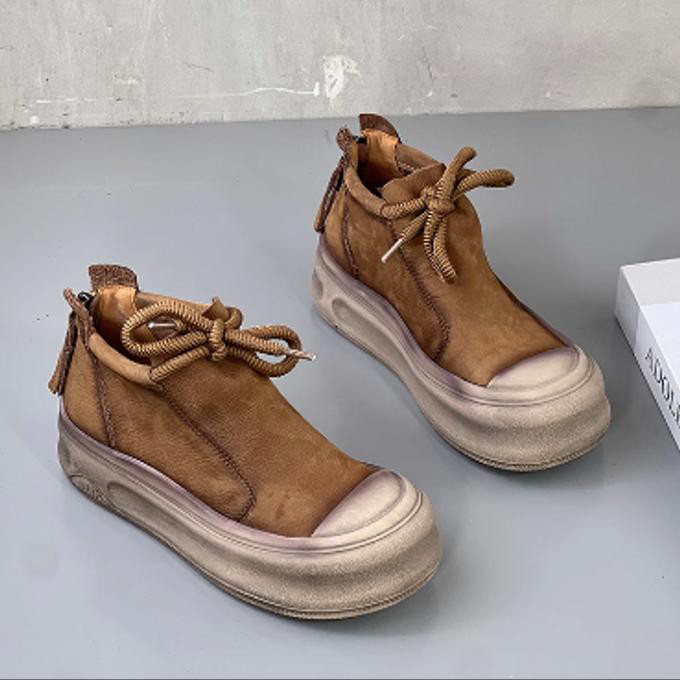 レトロな本革のショートブーツ女性の厚底が高くなった百合マーティンブーツ2025新型ソフトソールのシングルブーツ