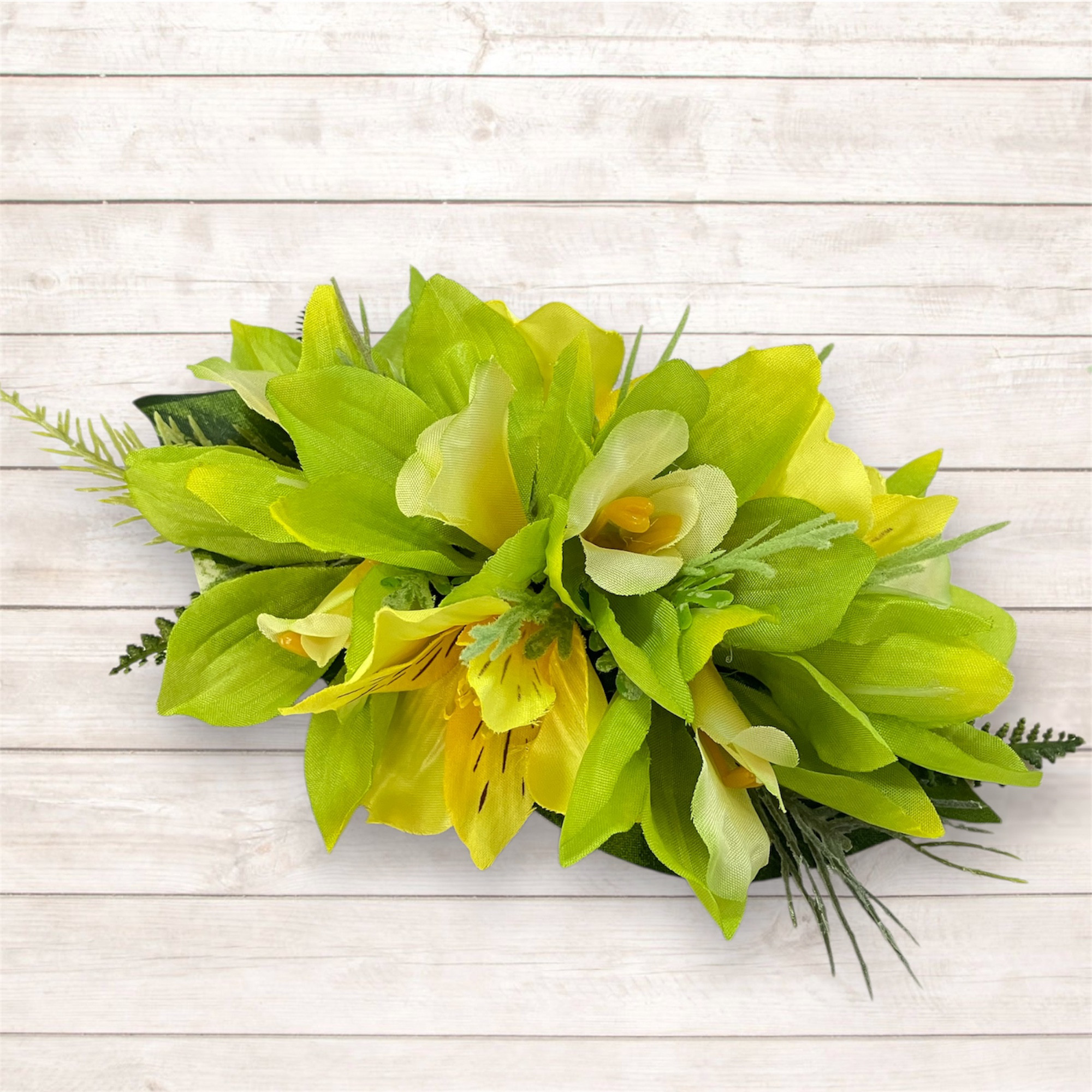 爽やかなシンビジューム＆アルストロメリア/フラダンス髪飾り/ブライダル/アーティシャルフラワー/和装/グリーン