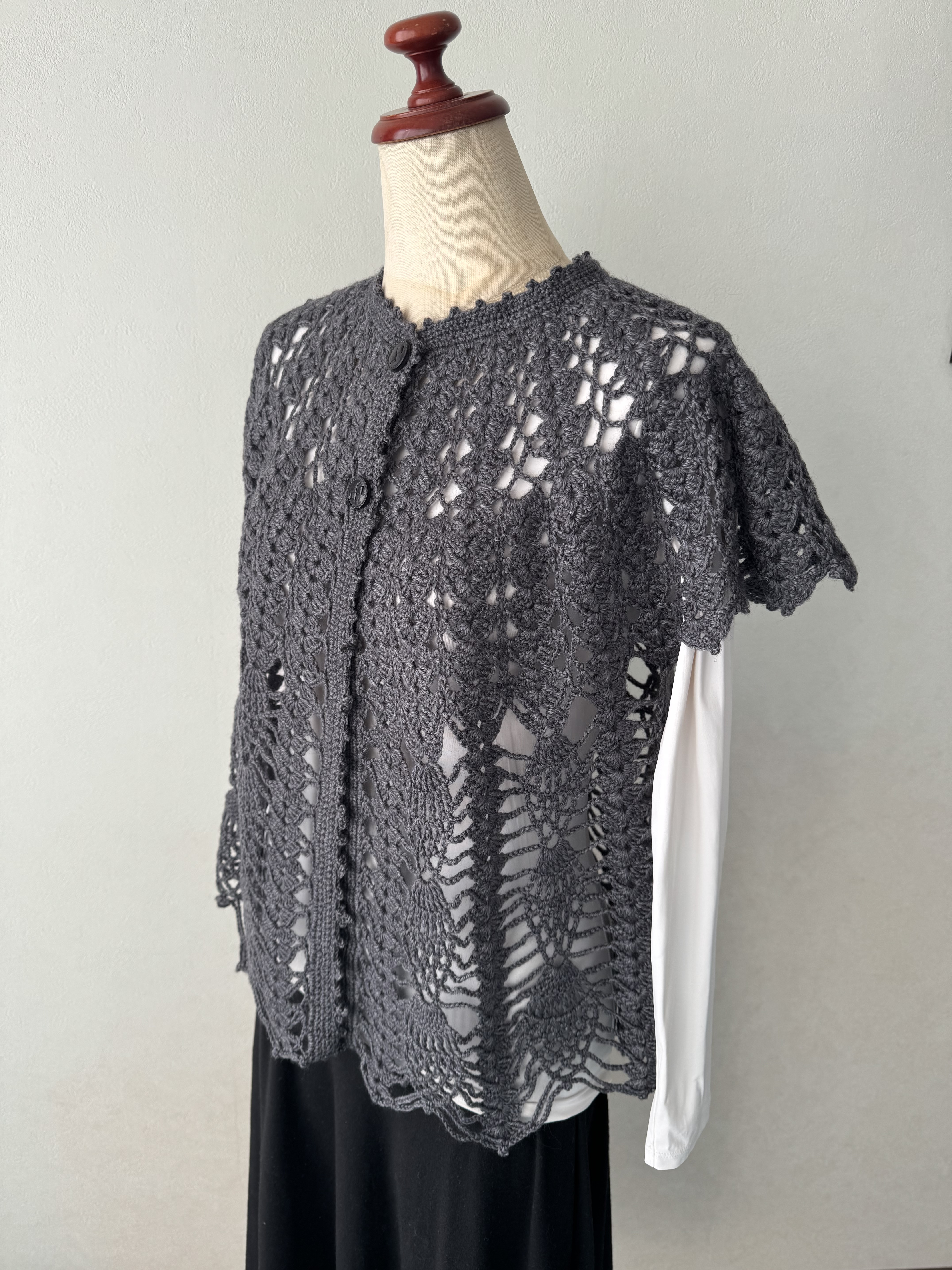 グレー丸ヨークカーディガン