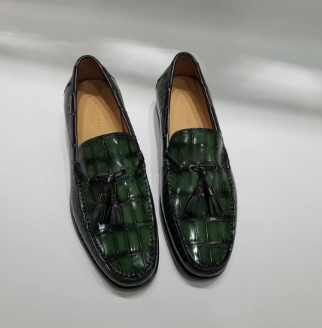 目地染め※ワニ革 クロコダイル レザー 24～27cm 本革 幅広 ローファー スリッポン メンズ ビジネスシューズ