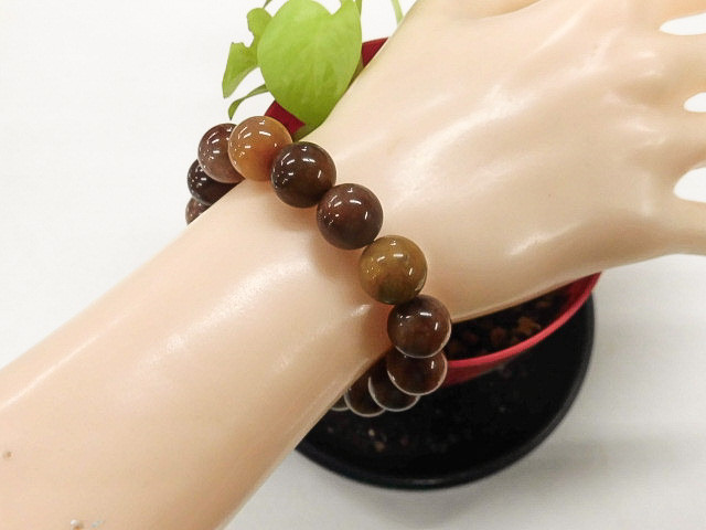 天然石 赤針ルチルクォーツ12.1～12.8mm玉ブレスレット 内周18.2cm 　　250720606