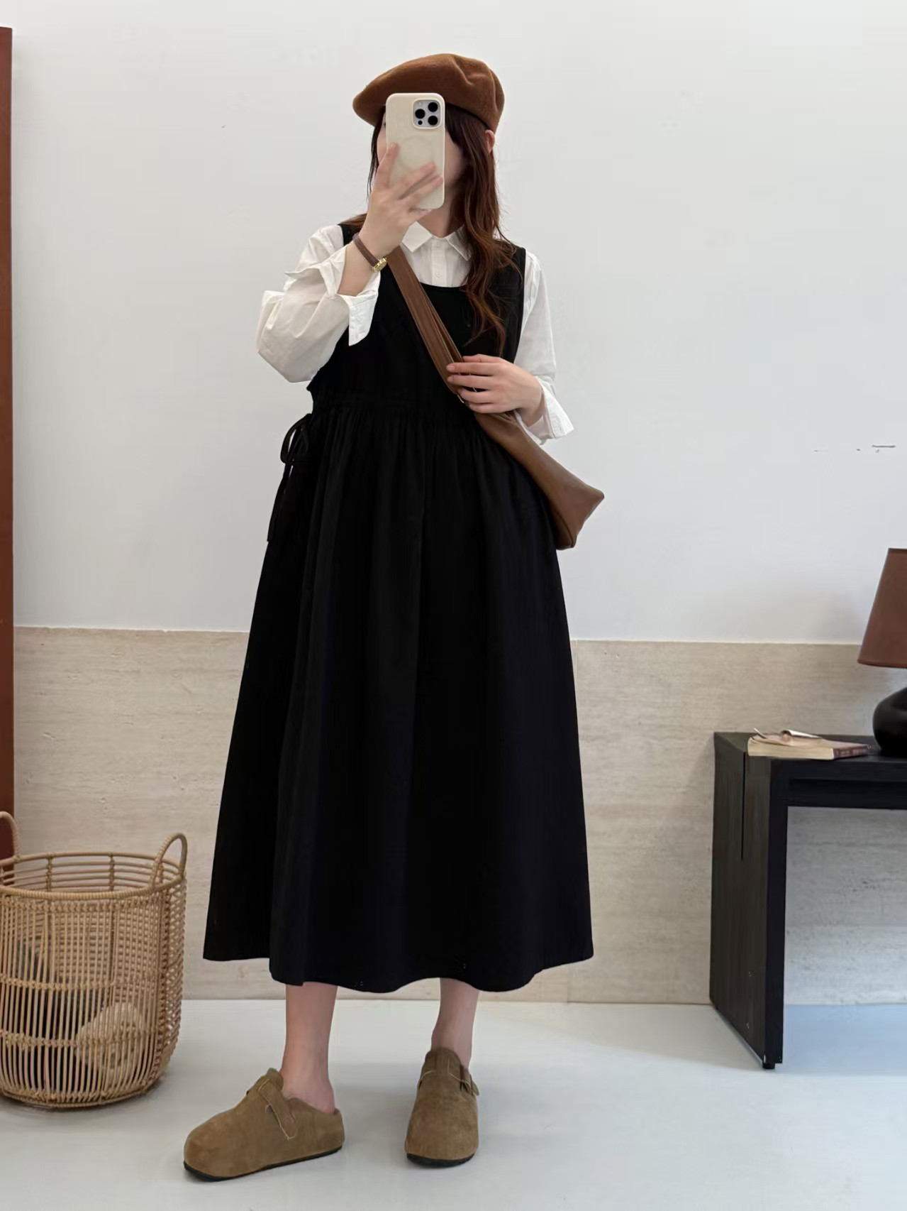 秋冬の新作婦人服甘い重ね着綿麻純色タンクトップスカートゆったりワンピース