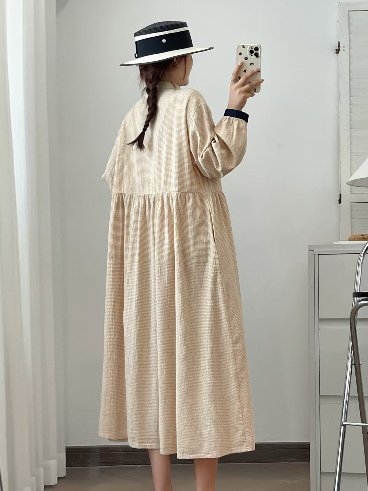 秋冬新作婦人服綿麻純色ゆったり長袖ワンピース