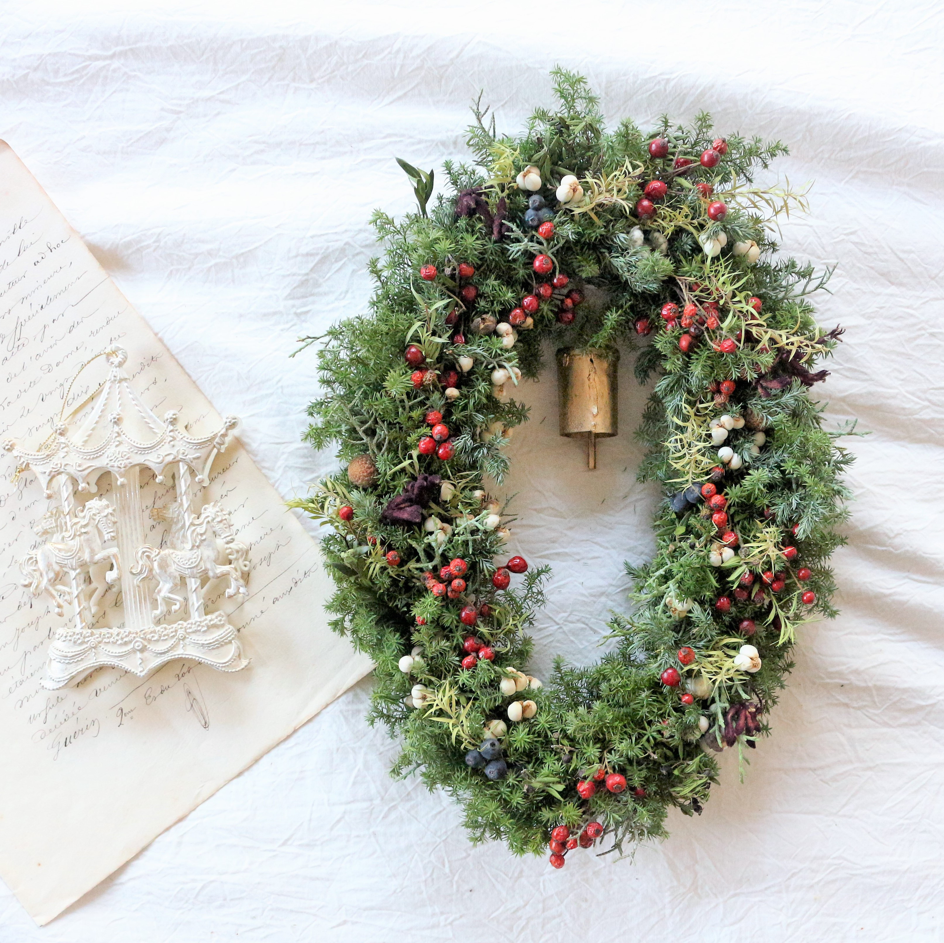 カウベル付き＿コニファーのオーバルリース/30