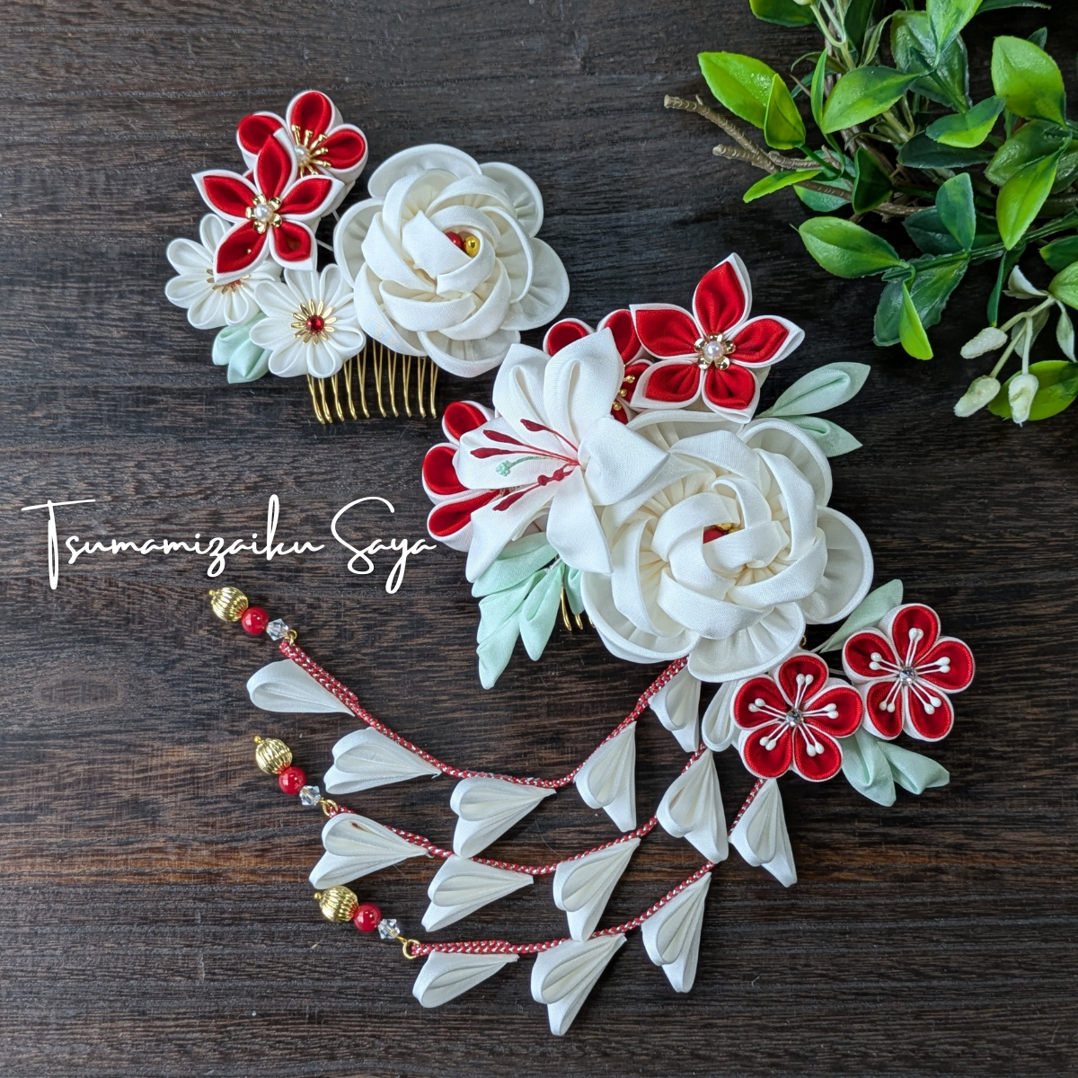 つまみ細工 髪飾り 和装 成人式 七五三 浴衣 卒業式 コーム さがり赤 白 黄緑 金 red-22