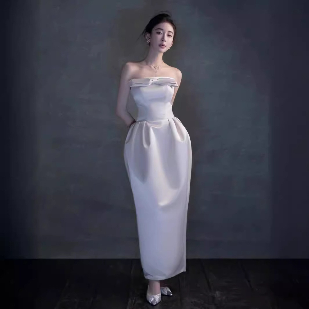 高級感 白 黒 サテン リボン パーティードレス シンプル 韓国風 花嫁 誕生日 演奏会 二次会 前撮り HL587