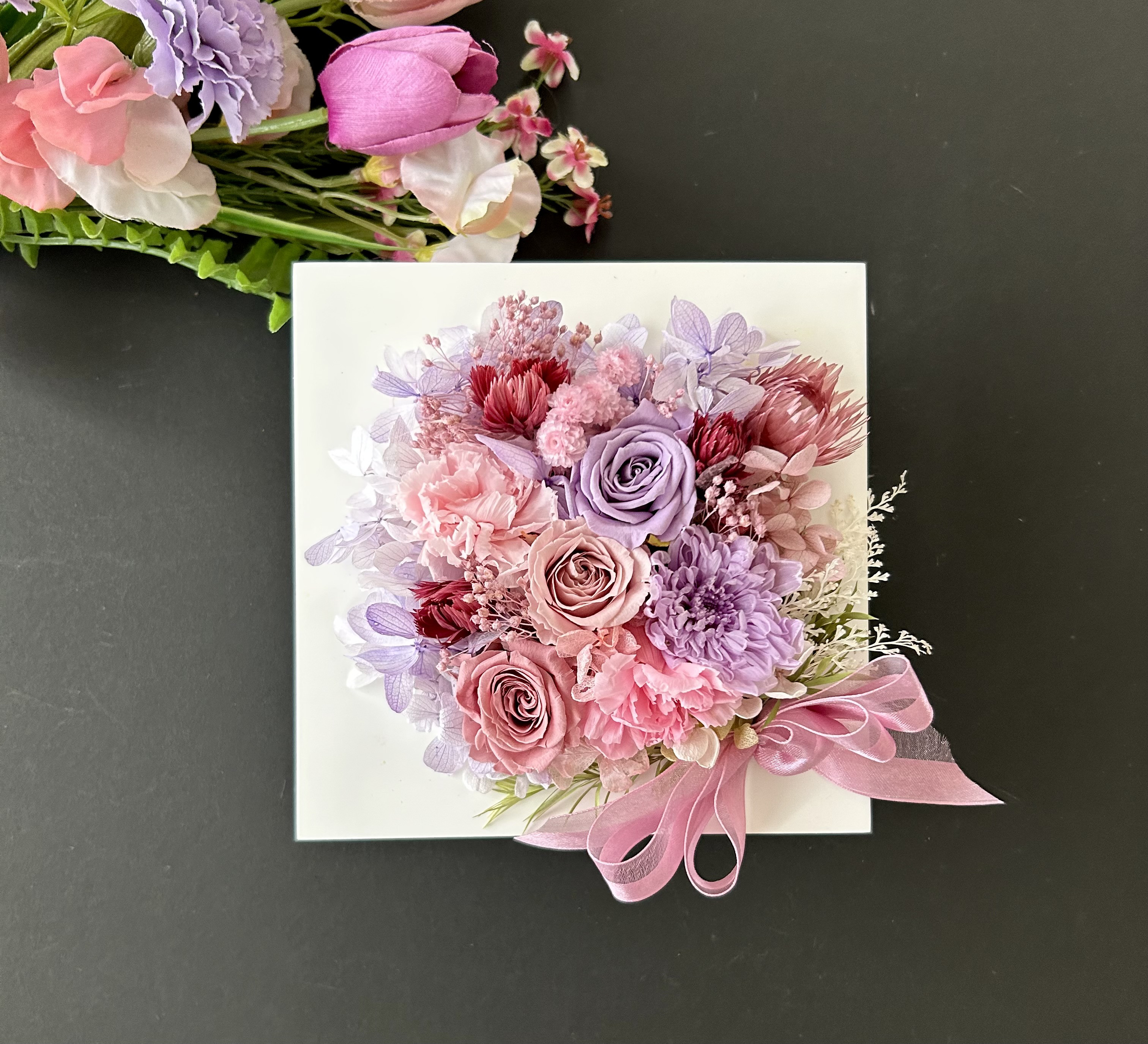 ご結婚お祝いやお誕生日プレゼント♡プリザーブドフラワーフレーム「受注制作」