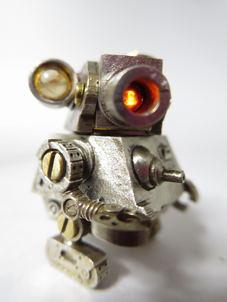 たんくちゃん（洋白）