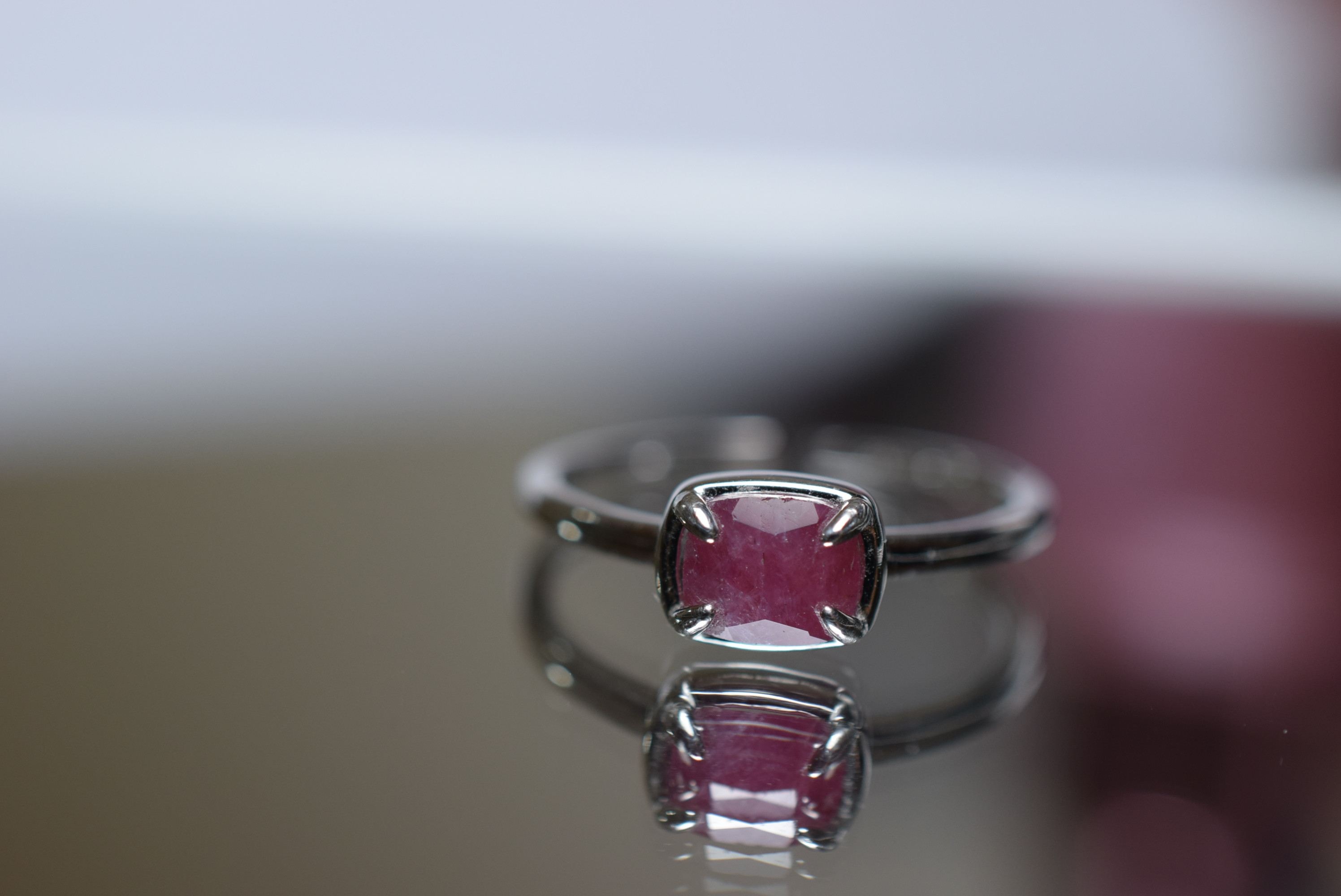 RG10-125 非加熱 アフリカ産 天然ルビー 蘇芳色 指輪 フリーサイズ 金属アレルギー対応