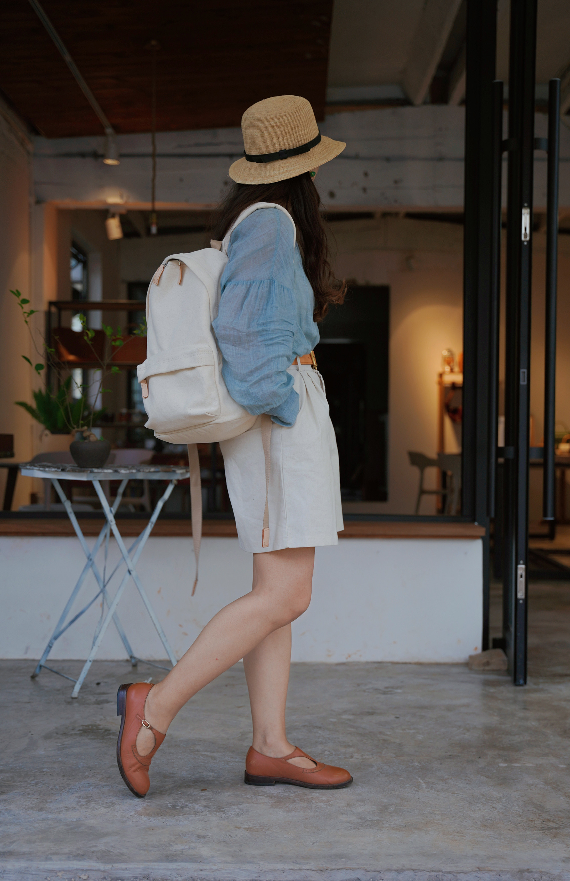 「帆布×革の組み合わせ」大容量キャンバスリュック｜シンプルで洗練されたデザイン｜通勤・通学・旅行にも