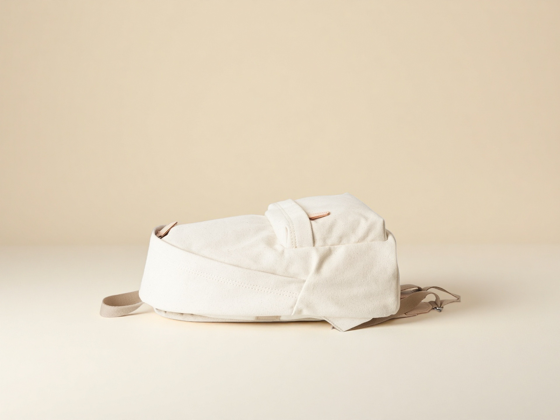 「帆布×革の組み合わせ」大容量キャンバスリュック｜シンプルで洗練されたデザイン｜通勤・通学・旅行にも