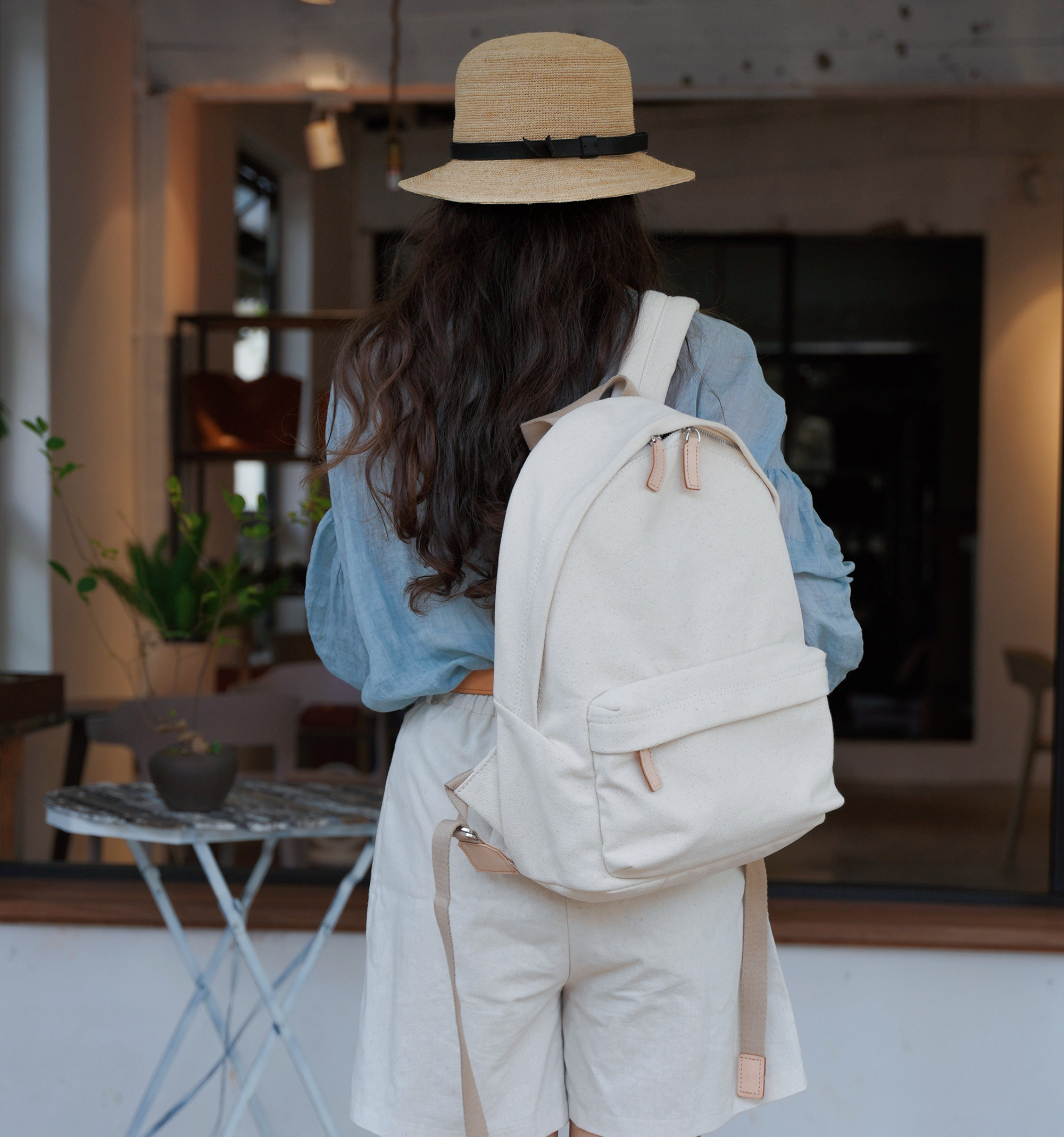 「帆布×革の組み合わせ」大容量キャンバスリュック｜シンプルで洗練されたデザイン｜通勤・通学・旅行にも