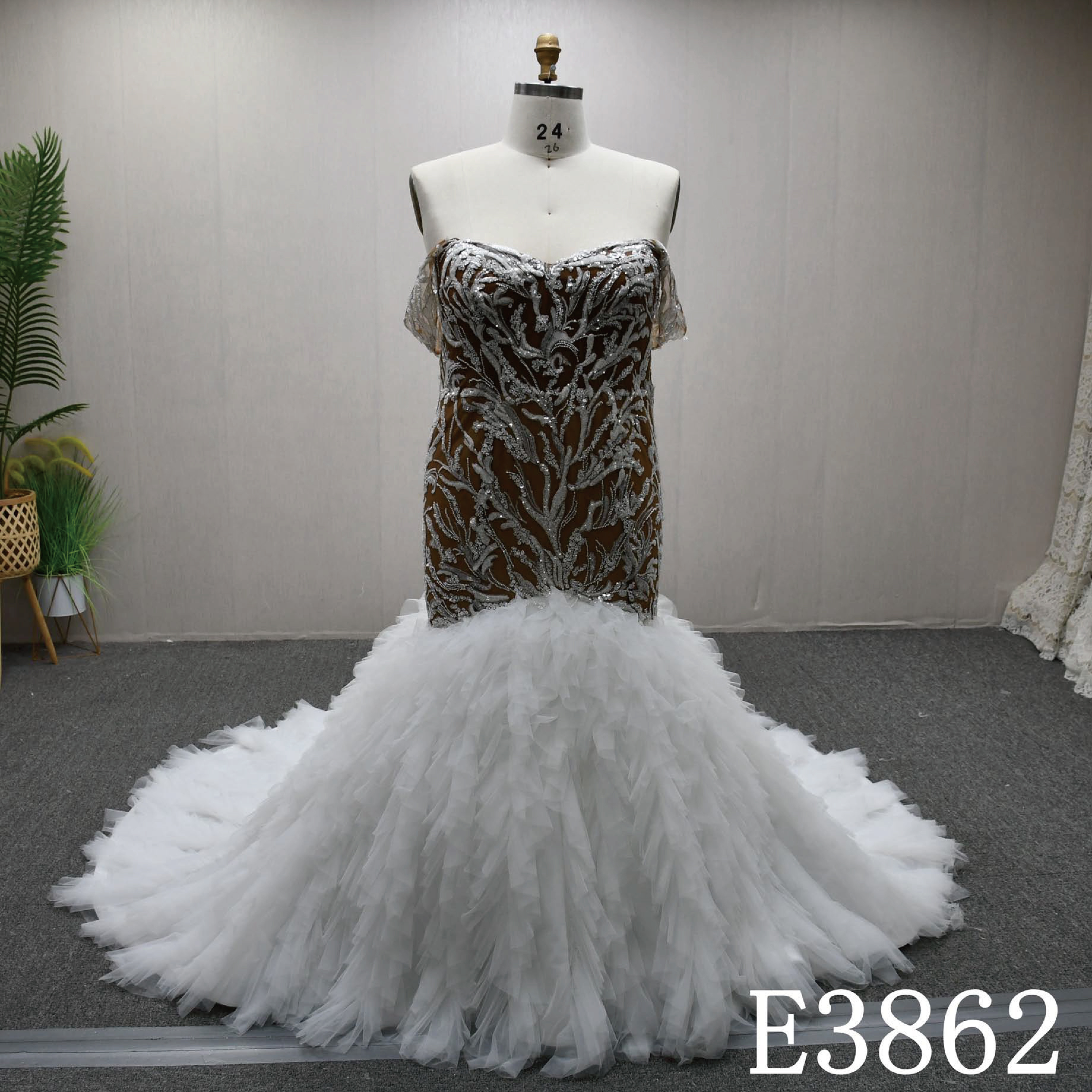 王道派　マーメイドドレス　編み上げ　ギャザー　サイズオーダー可能　オフショルダー　二の腕カバー演奏会コンテストパーティー