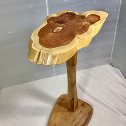 天然木 カイズカイブキ輪切り サイドテーブル 一点物 手造り サイド